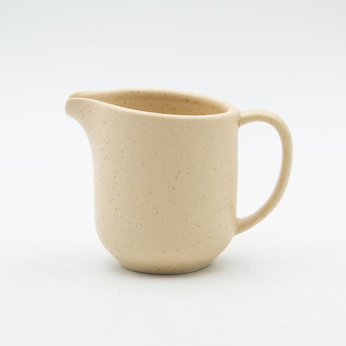 Coupe Jug