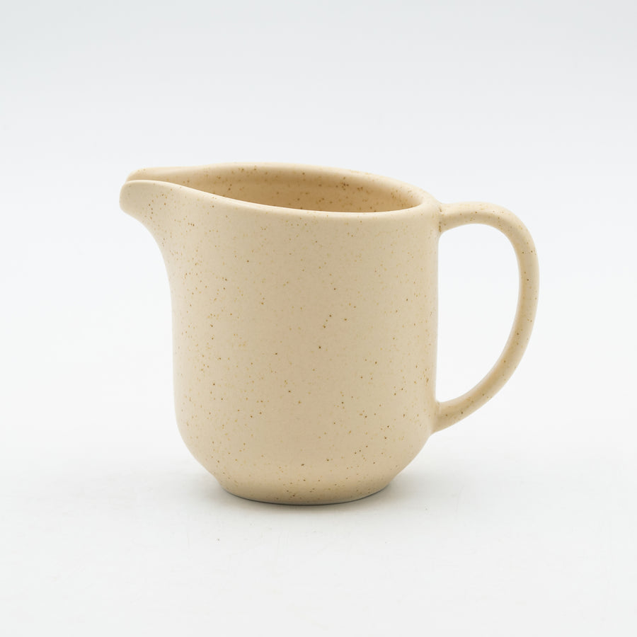 Coupe Jug