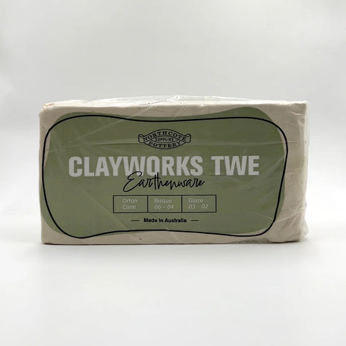 Clayworks TWE - Earthenware 10kg - TWE in Clayworks Earthernware Twe 1 1024 finish