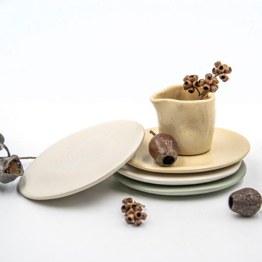 Organic Side Plate in Org Organic Side Plate Main 1 Lr finish ceramic tableware