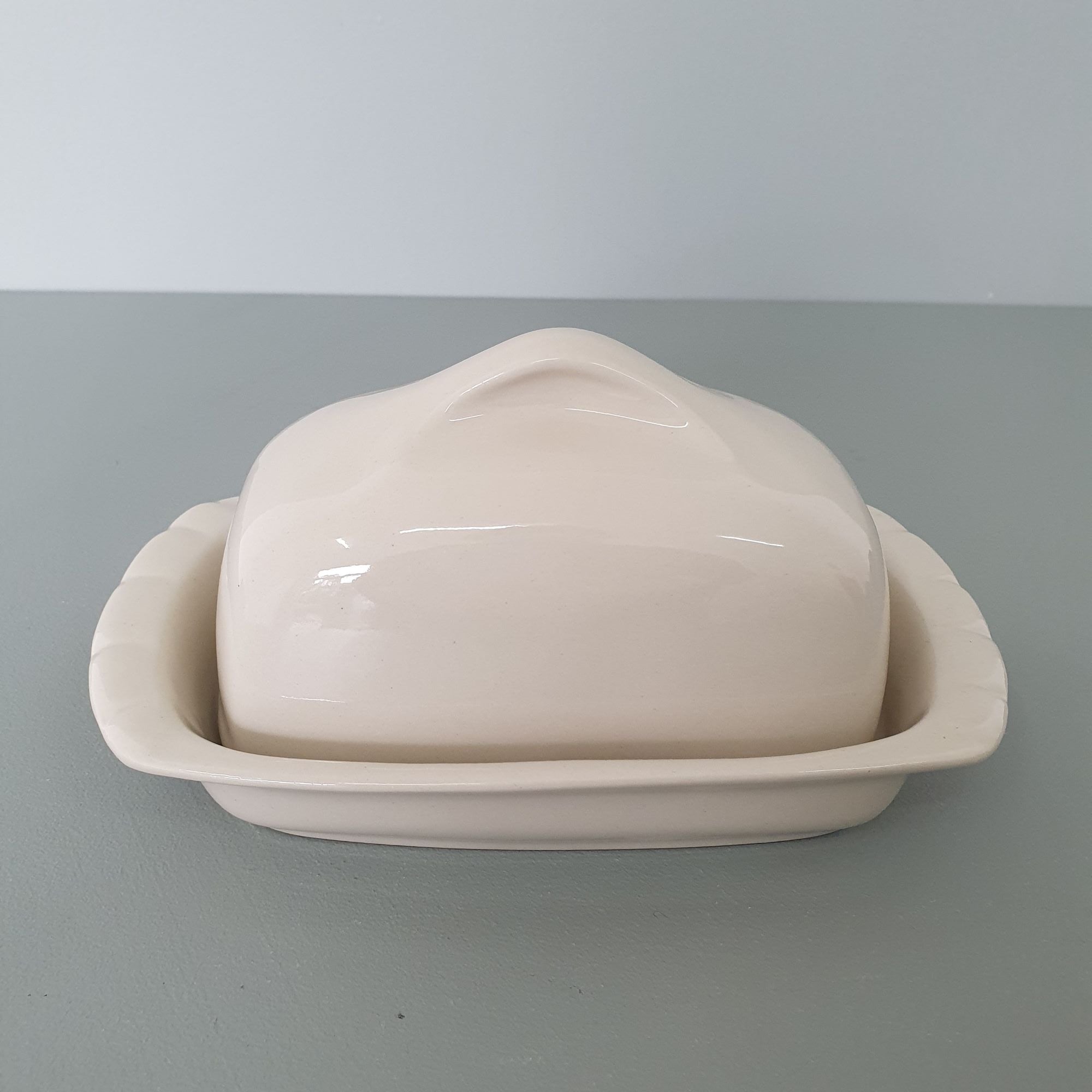 Butter Dish Bendigo Pottery