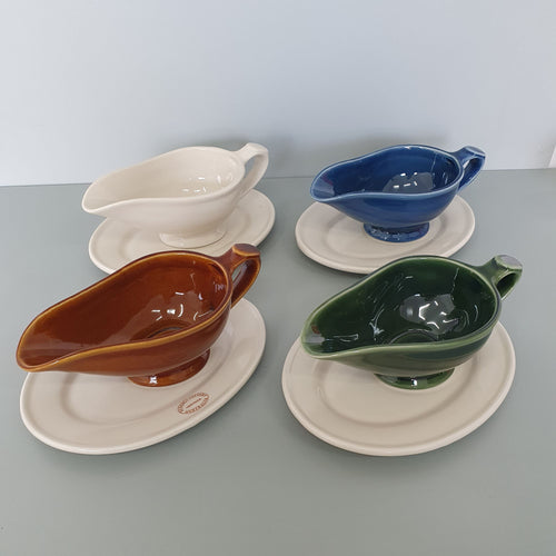 Gravy Boat and Plate Set